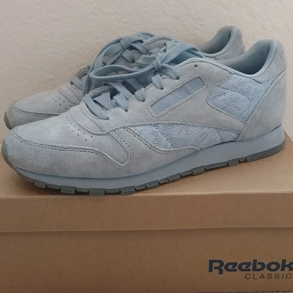 Reebok Shoes - Reebook Classic Suede Sneaker - Gray - Size 8.5